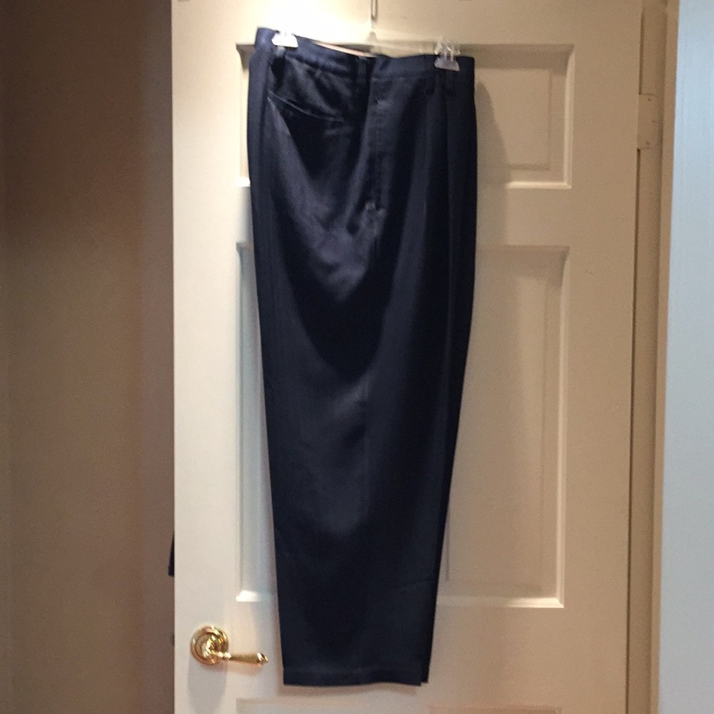 Men’s pants. Tommy Bahama. Blue.